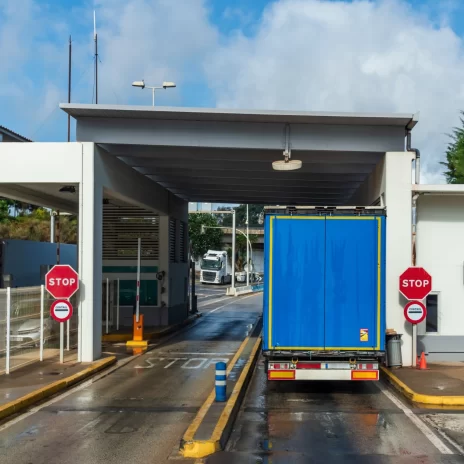 Navigating changing EU/UK regulations with our customs clearance team